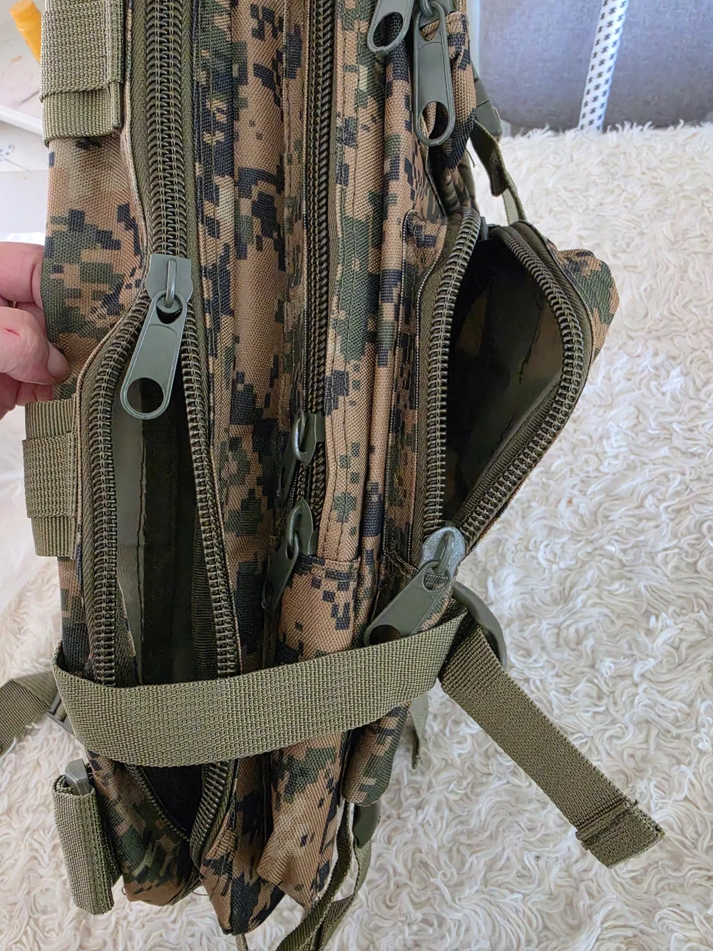 Men's Tactical Camouflage Backpack - Olive Digital Camo 17'